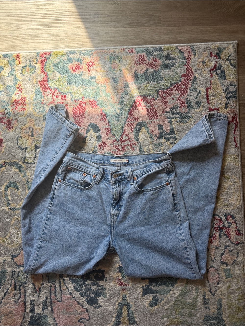 Classic Levi’s Light Blue Women's Jeans